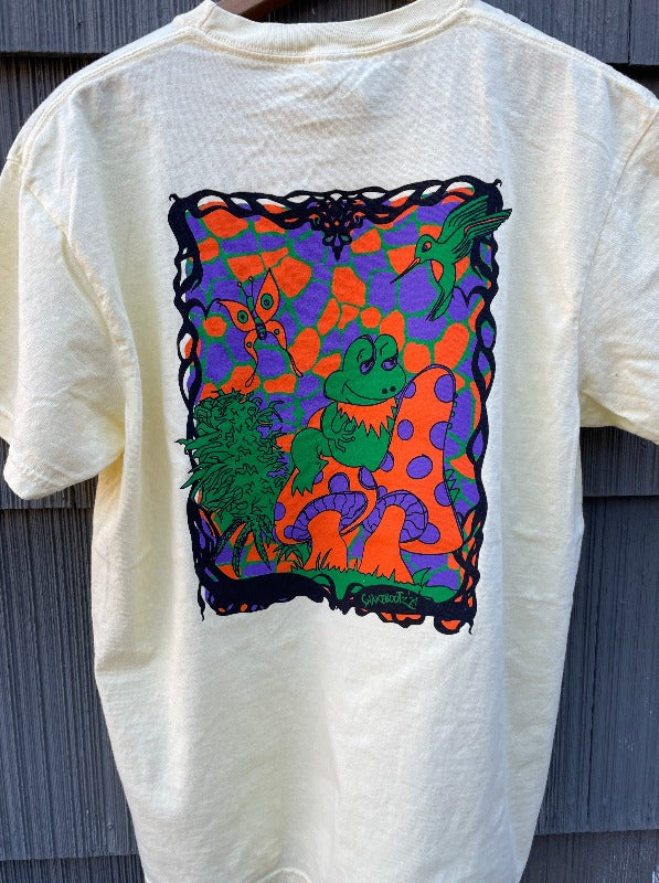 "Vegas Dead / Froggie" T-Shirt M-3X Comfort Colors Banana